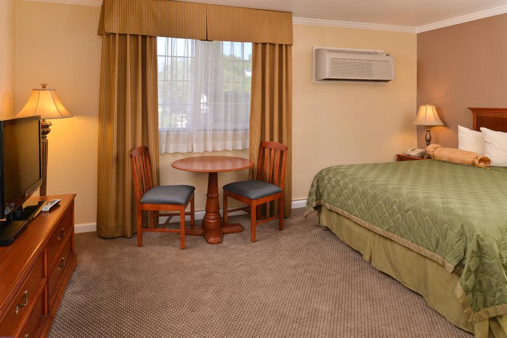 Fremont Inn Lakeview Quarto foto
